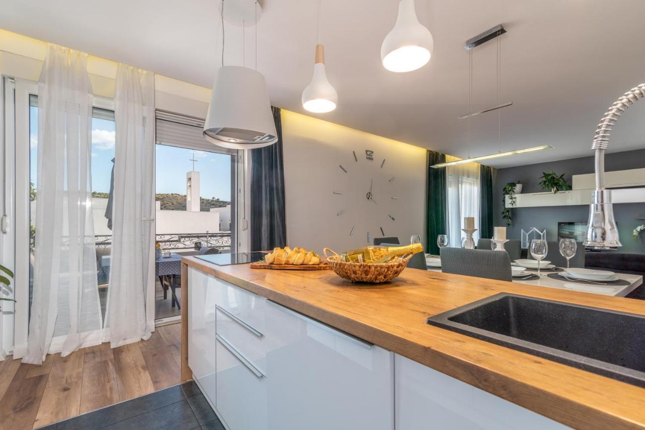 טרוגיר Apartman Tragos מראה חיצוני תמונה